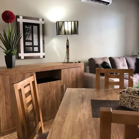 Apartment - Caballero De Rodas 173